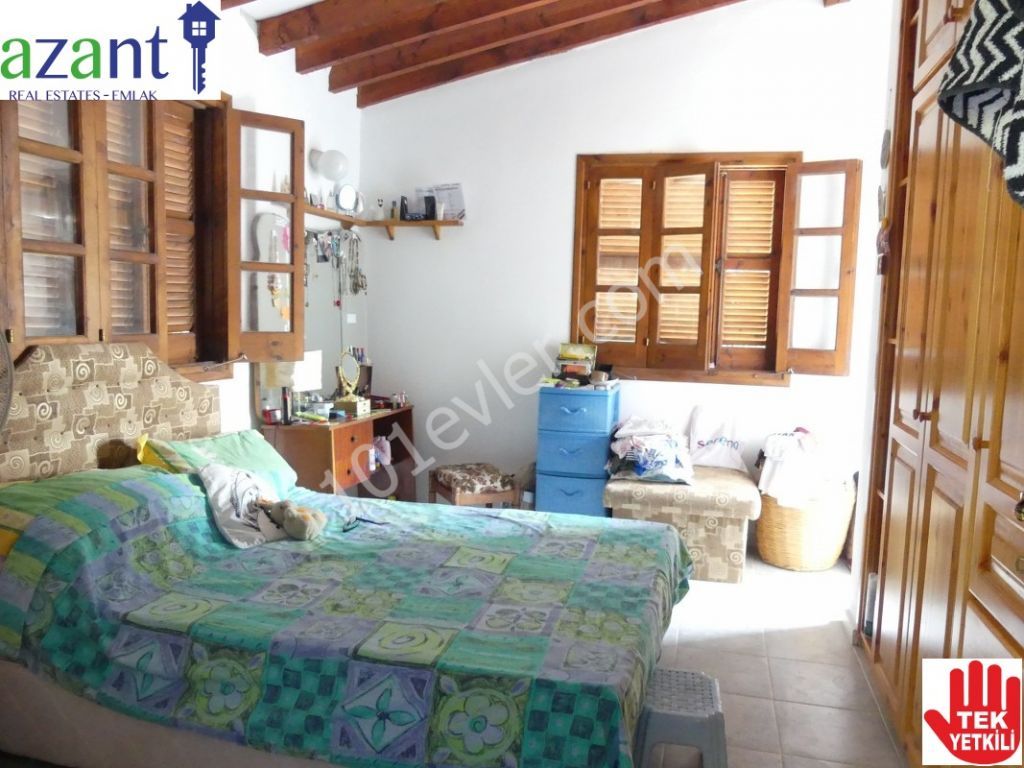 2 BEDROOM VILLAGE HOUSE IN KARSIYAKA