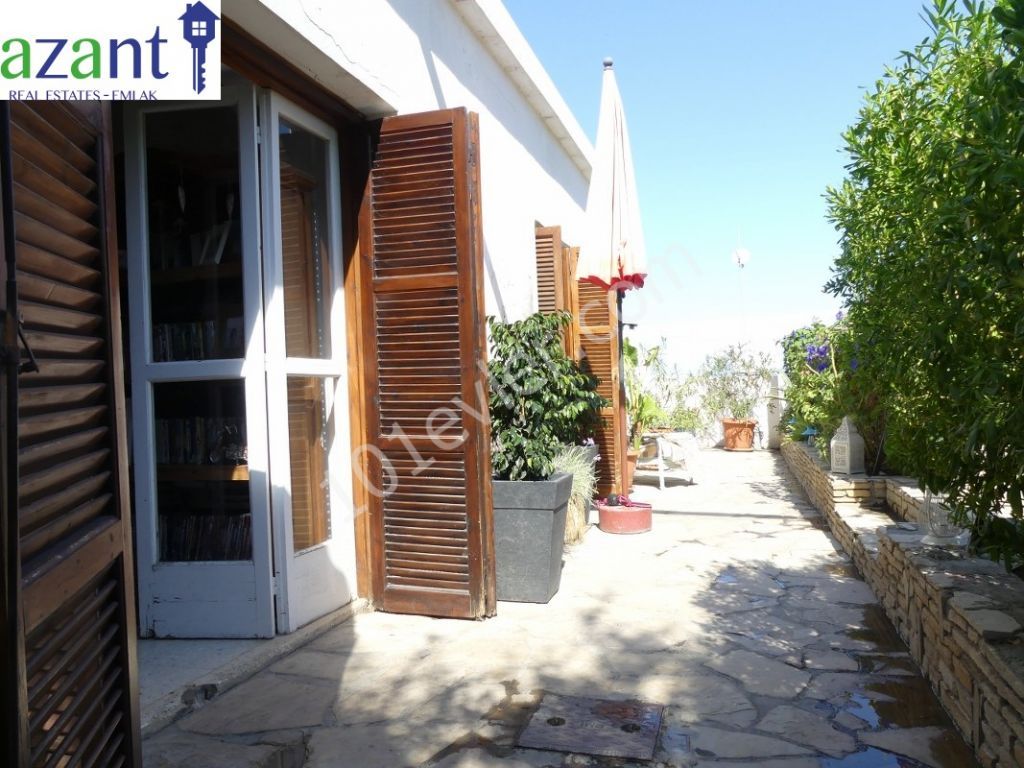 2 BEDROOM VILLAGE HOUSE IN EDREMIT WITH TURKISH TITLE DEEDS