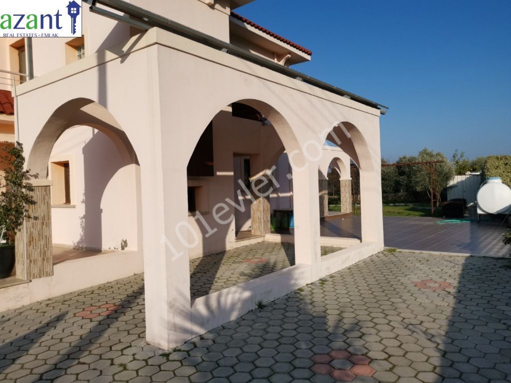 4 BEDROOM AMAZING VILLA IN LAPTA