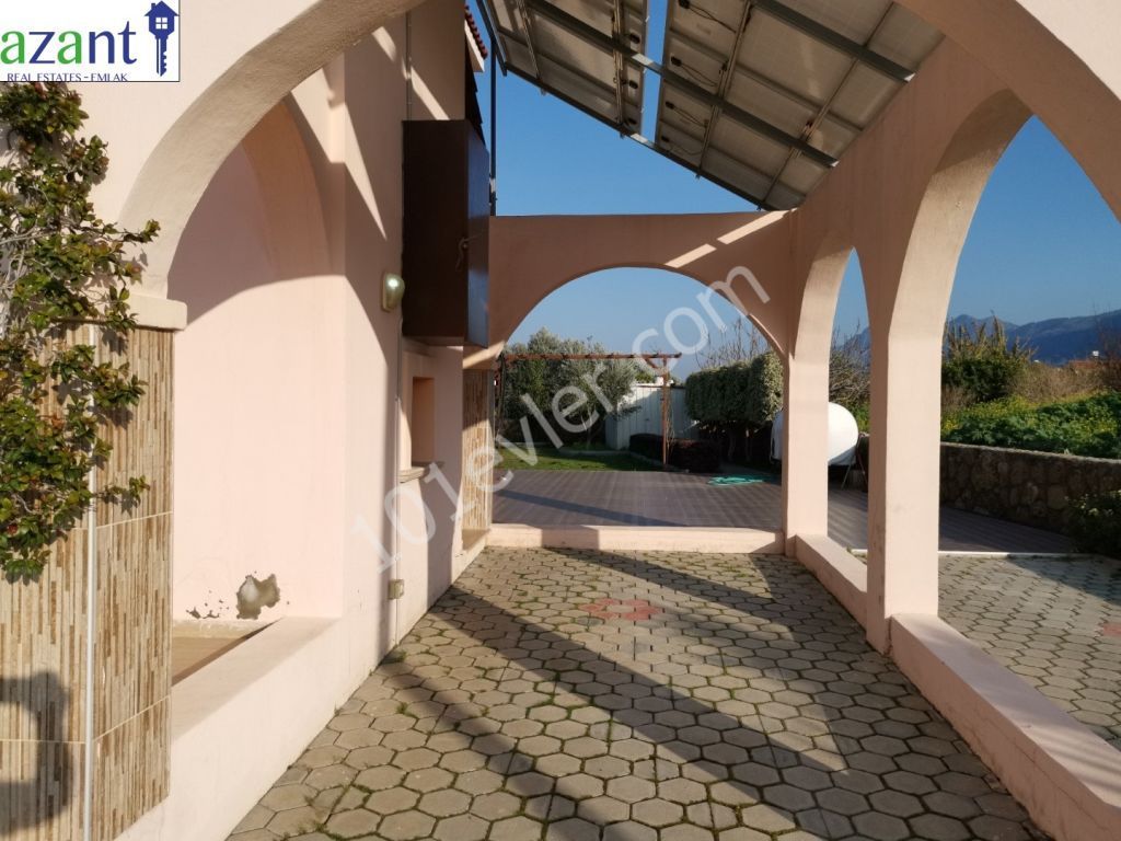 4 BEDROOM AMAZING VILLA IN LAPTA