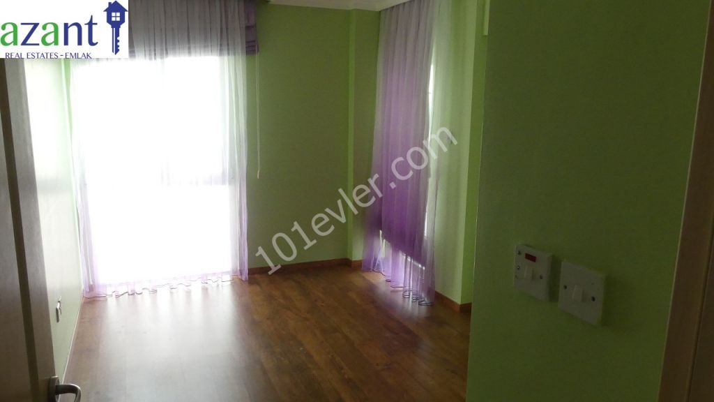 Penthouse Mieten in Girne Merkez, Kyrenia