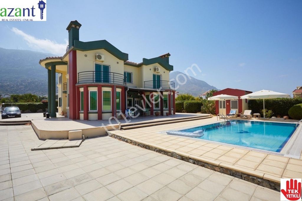 STUNNING AND UNIQUE 4 BEDROOM VILLA IN LAPTA FOR SALE