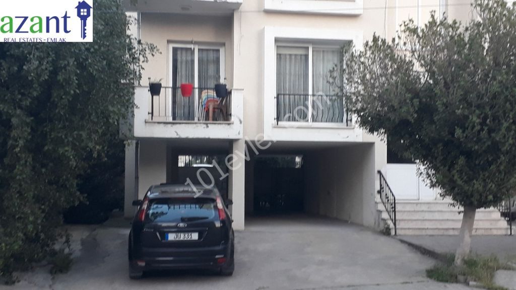 Girne Merkezde Satılık Eşyalı 3+1 Daire