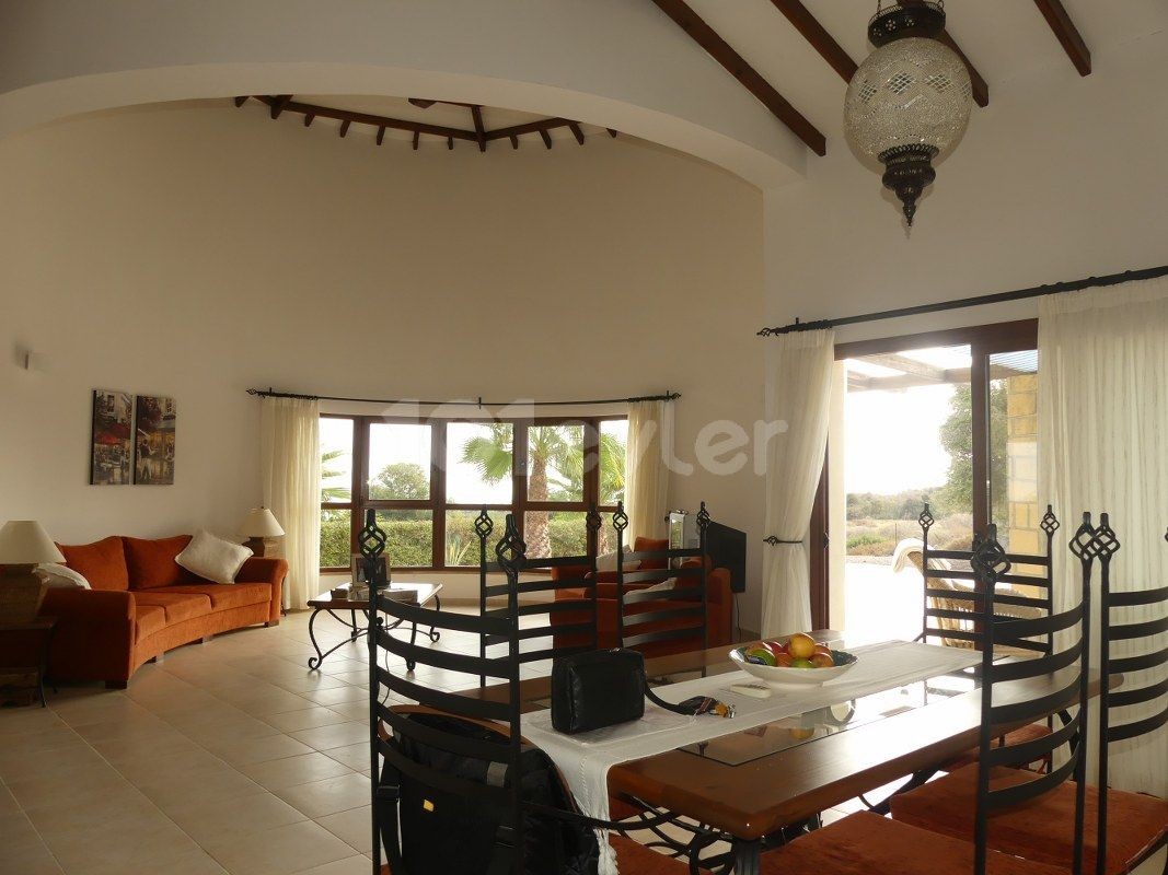 3 Bed Villa with Pool in Kayalar