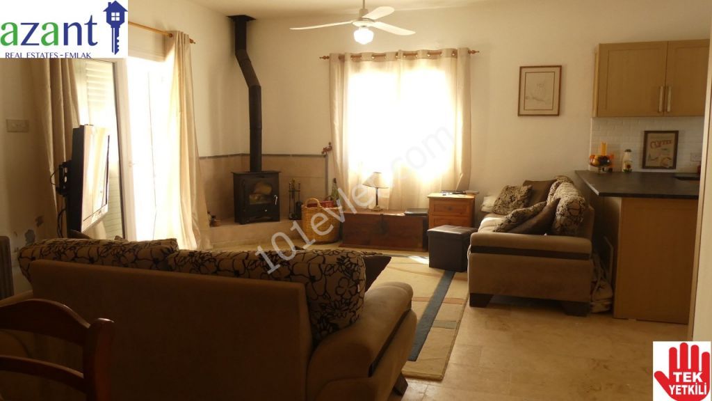 3 BEDROOM BUNGALOW WITH ROOF TERRACE AND SWIMMING POOL IN KARSIYAKA.