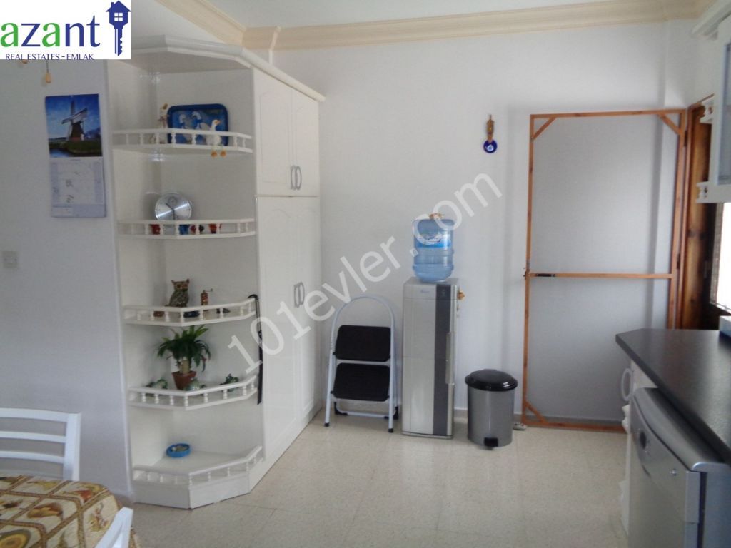 Alsancak'ta bulunan bu haftalık kiralık ev saklı bir cevher