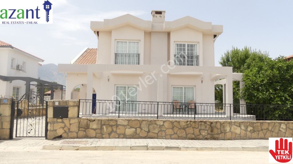 PEACEFUL VILLA WITH SWIMMING POOL IN ALSANCAK