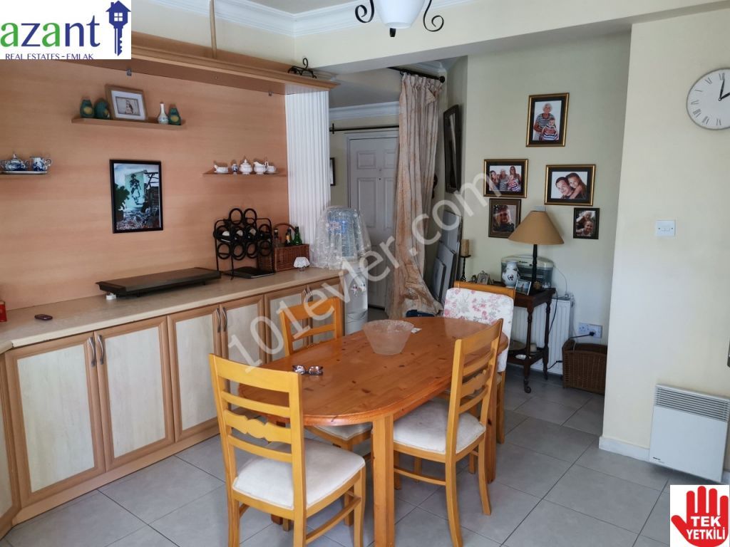 BEAUTIFUL GROUND FLOOR, 3 BEDROOM FAMILY APARTMENT