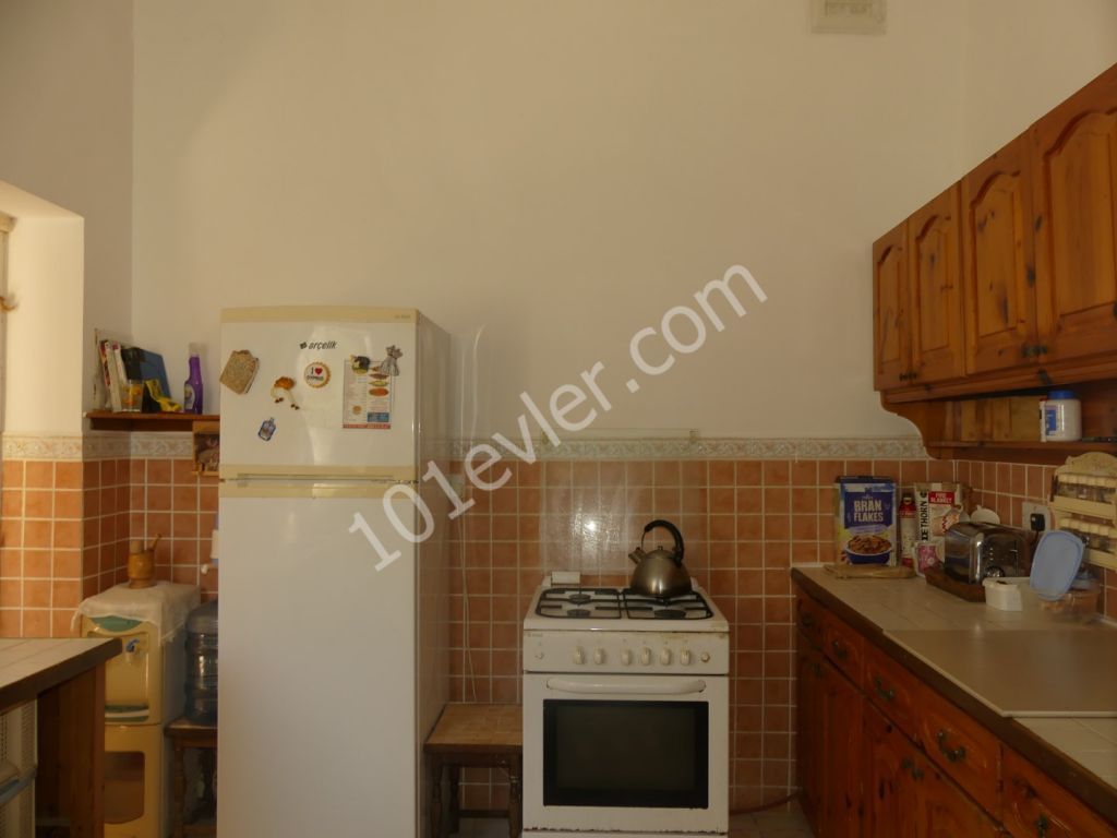 Quaint and Unique Bungalow in Alsancak