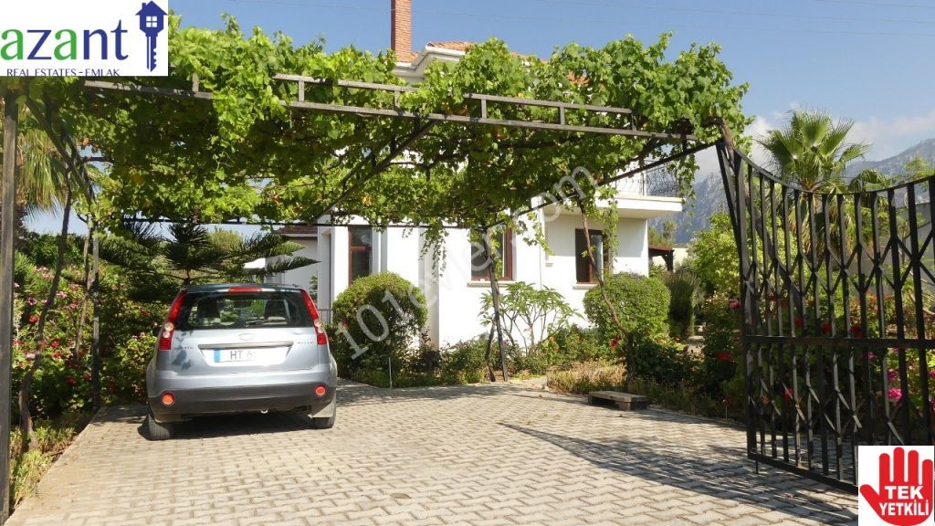 4 BED BEAUTIFUL VILLA IN ALSANCAK