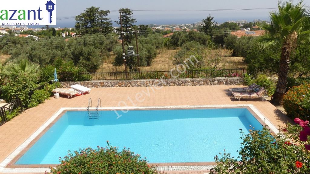 STUNNING 5 BED VILLA WITH POOL