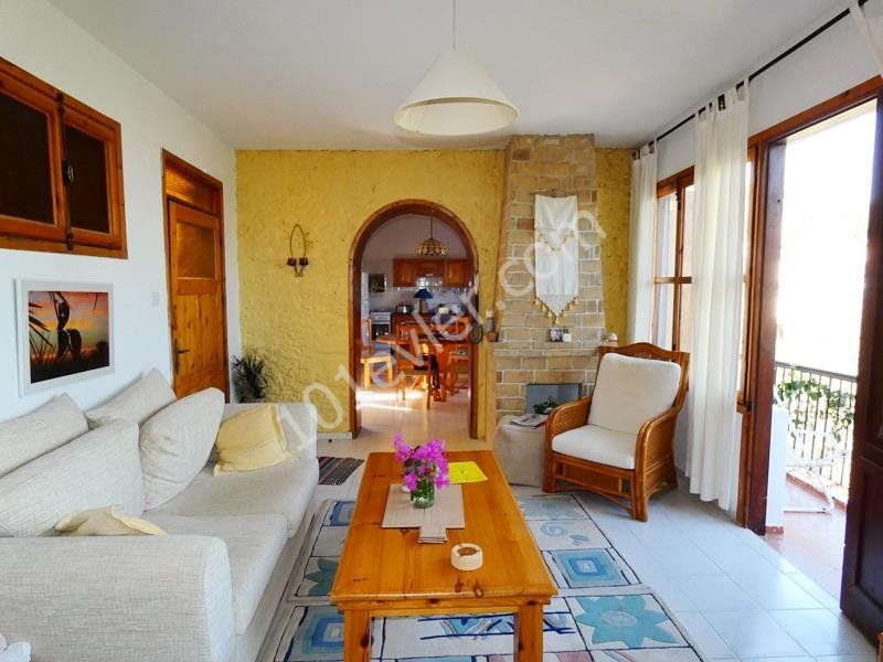 Beautiful 2 Bedroom Restored Traditional Village House In Lapta