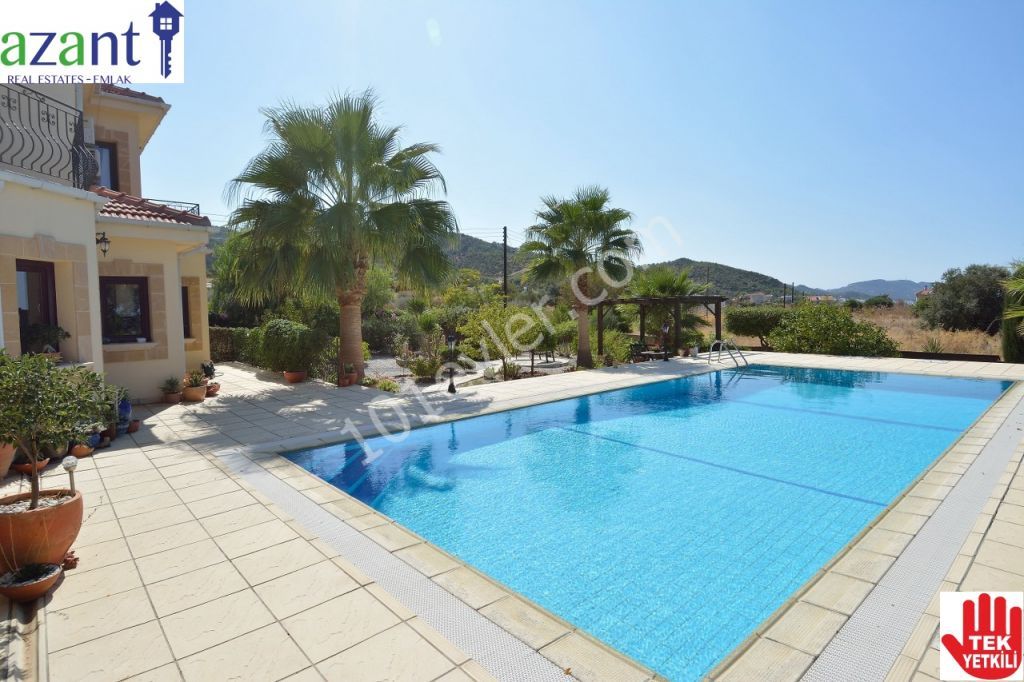 STUNNING 3 BEDROOM VILLA WITH PRIVATE POOL IN KARSIYAKA