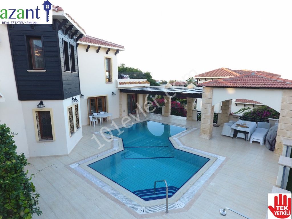 STUNNING 4/5 BEDROOM LUXURY VILLA WITH POOL IN BELLAPAIS