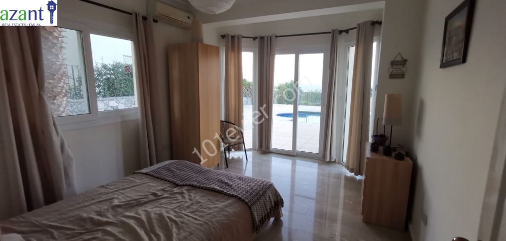 BEAUTIFULL 4 BEDROOM VILLA  WITH POOL IN KARSIYAKA