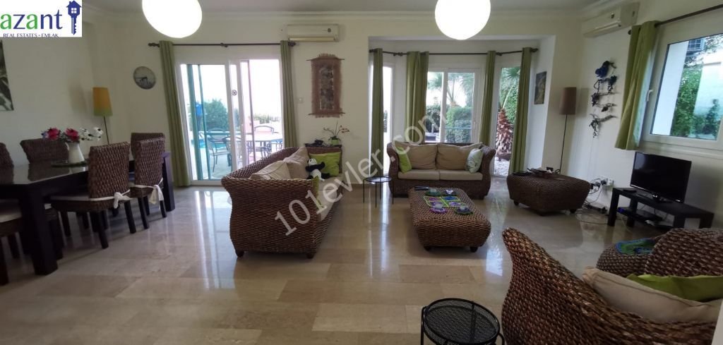 BEAUTIFULL 4 BEDROOM VILLA  WITH POOL IN KARSIYAKA