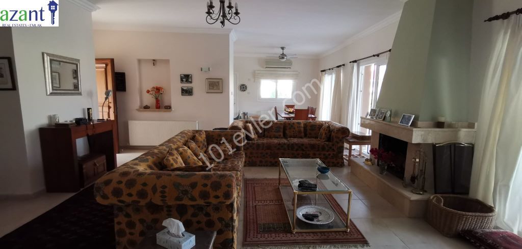 3 BEDROOM VILLA WITH POOL IN ALSANCAK