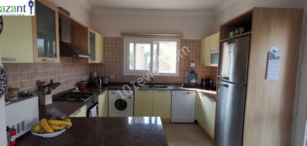 3 BEDROOM VILLA WITH POOL IN ALSANCAK