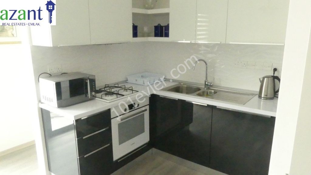 FOR RENT, 1 BEDROOM APARTMENT IN THE CENTER OF KYRENIA.