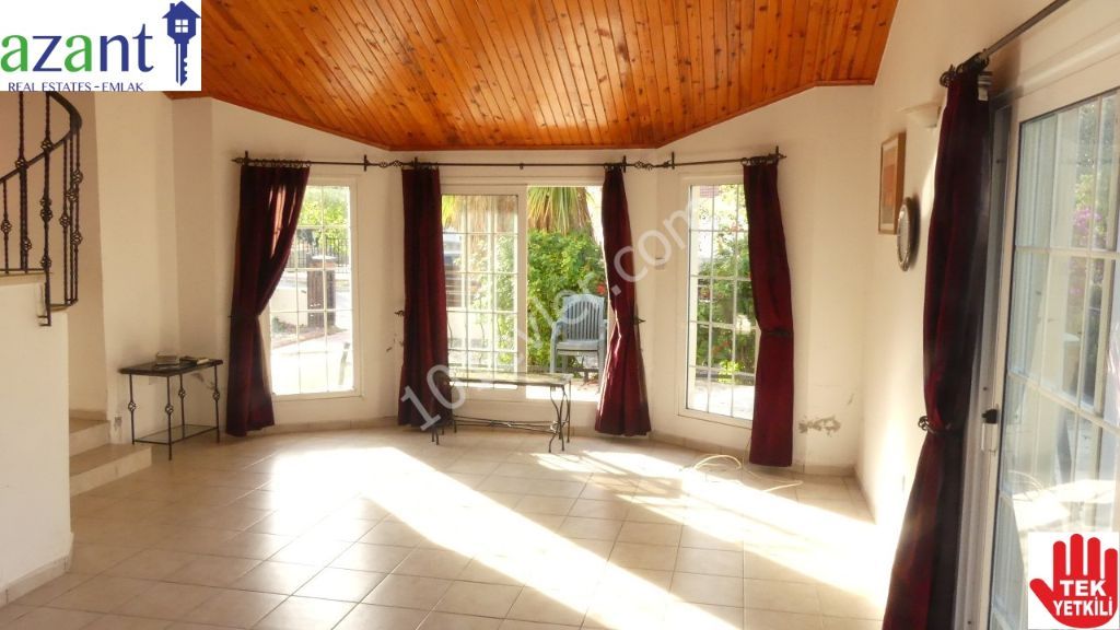 FOR SALE, 4 BEDROOM BUNGALOW IN A QUIET AREA OF KARSIYAKA.