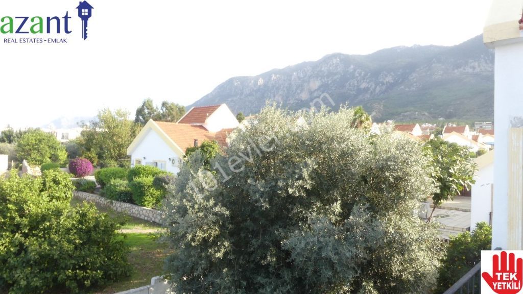 FOR SALE, 4 BEDROOM BUNGALOW IN A QUIET AREA OF KARSIYAKA.