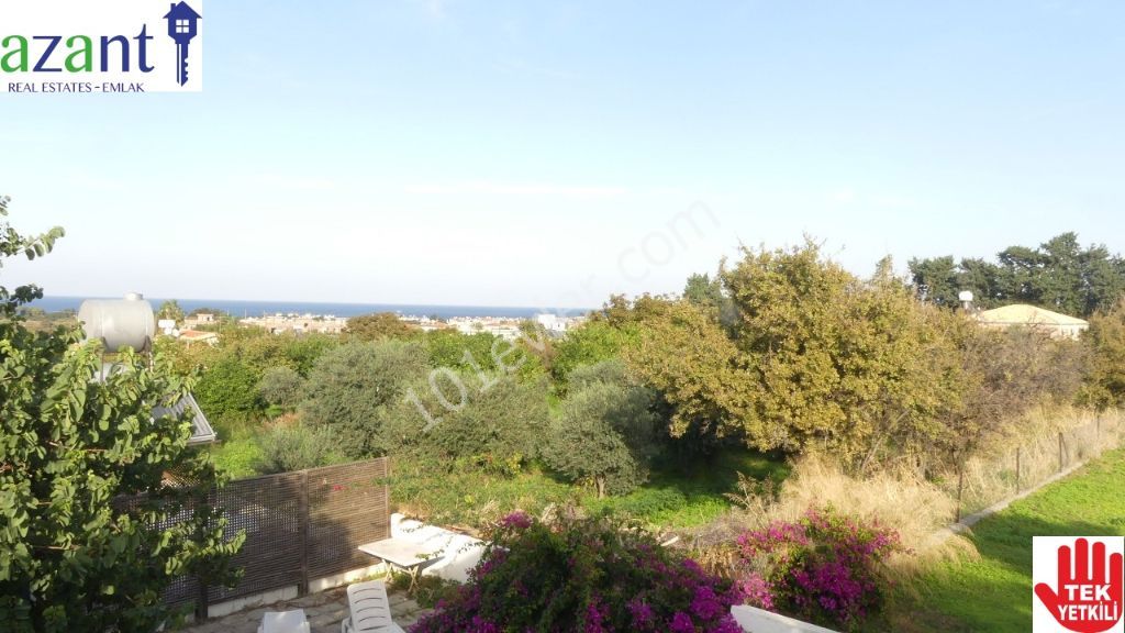 FOR SALE, 4 BEDROOM BUNGALOW IN A QUIET AREA OF KARSIYAKA.