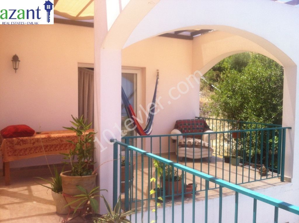 GREAT INVESTMENT OPPORTUNITY, 3 BEDROOM VILLA IN A PEACEFUL LOCATION.