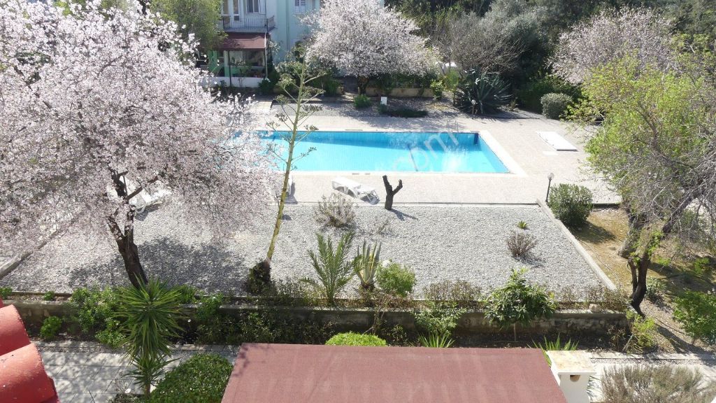 FOR SALE, IDEAL FAMILY HOME OR INVESTMENT, SEMI DETACHED VILLA IN KARAOGLANOGLU