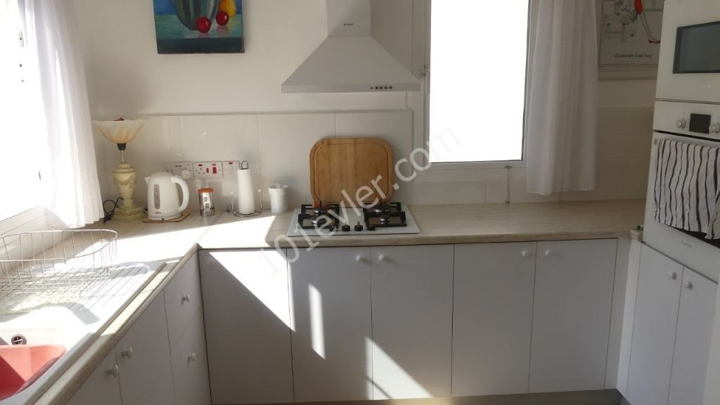 FOR SALE, IDEAL FAMILY HOME OR INVESTMENT, SEMI DETACHED VILLA IN KARAOGLANOGLU