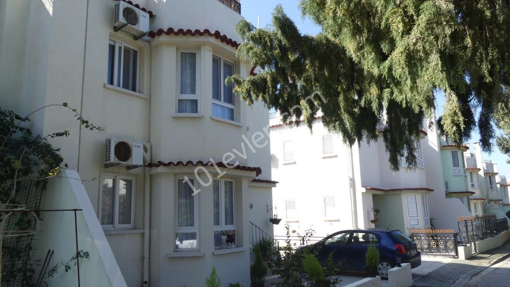 FOR SALE, IDEAL FAMILY HOME OR INVESTMENT, SEMI DETACHED VILLA IN KARAOGLANOGLU