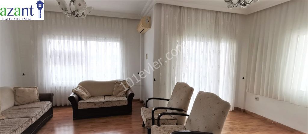 3 BEDROOM APARTMENT IN  KYRENIA CENTRE