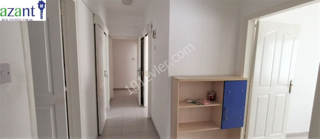 3-Zimmer-Wohnung im Zentrum von Kyrenia ** 