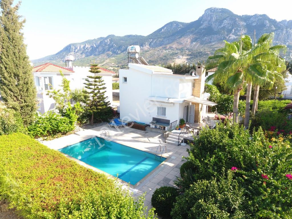 Villa Kaufen in Karşıyaka, Kyrenia