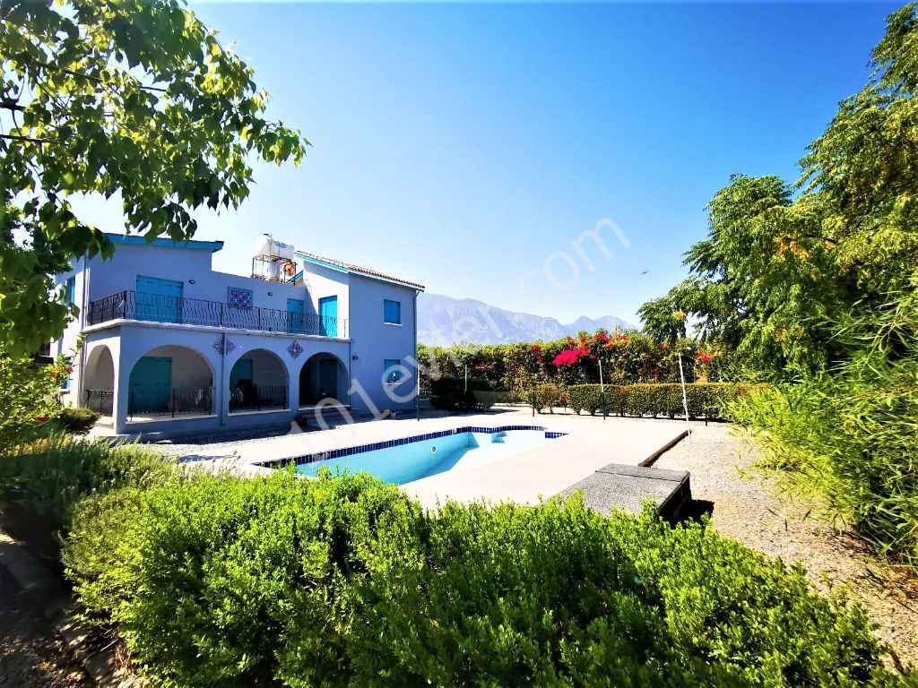 Villa For Sale In Cyprus Kyrenia Alsancak