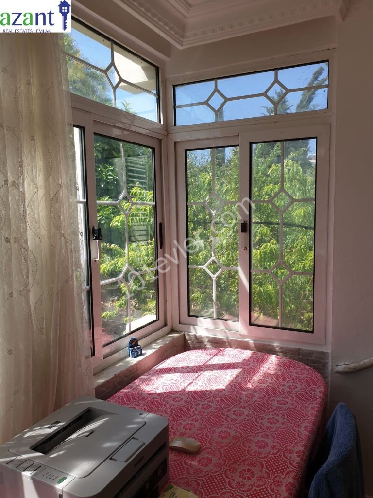 2 BEDROOM GROUND FLOOR APARTMENT IN KYRENIA CENTRE 