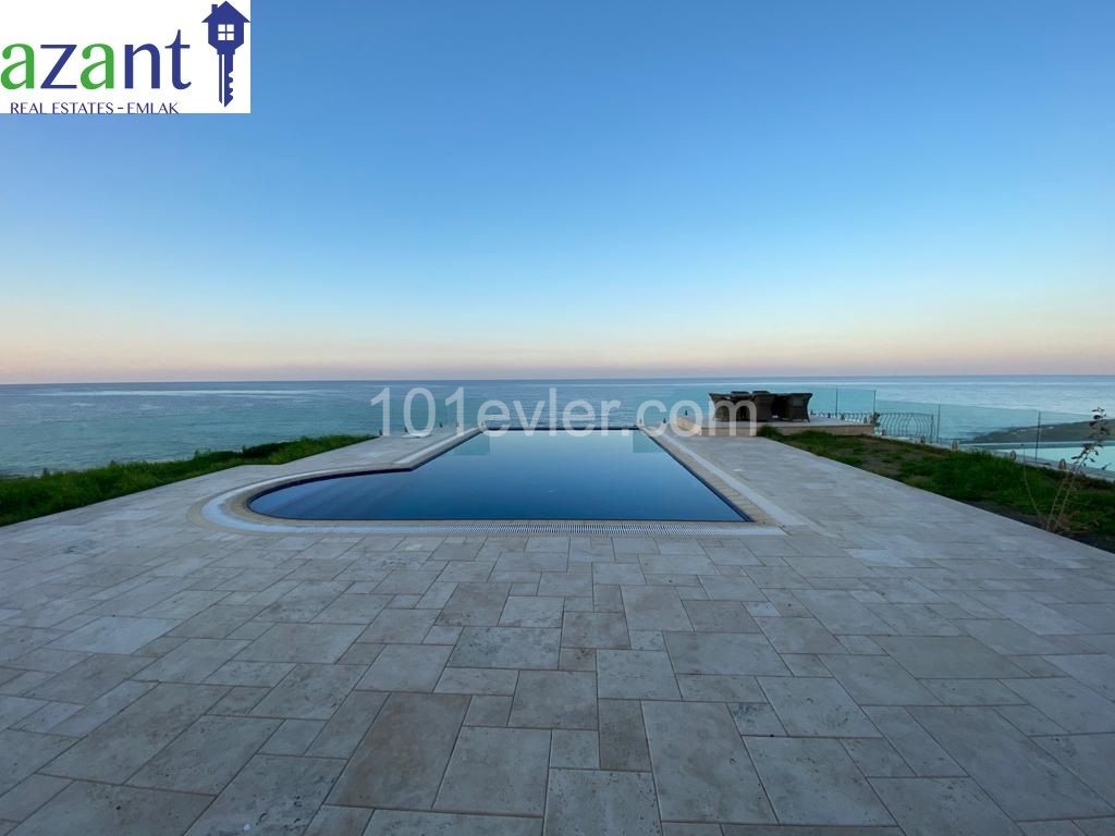 STUNNING 3 BEDROOM VILLA WITH INFINITY POOL IN KARSIYAKA