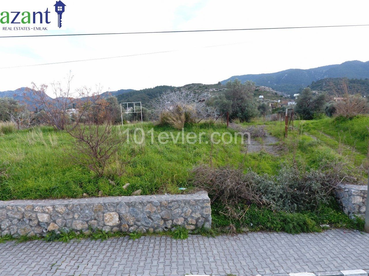 LAND WITH SEA VIEWS IN ALSANCAK