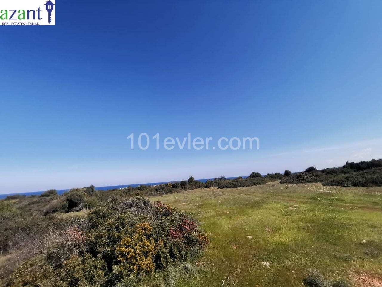 LAND WITH SEA VIEW IN ESENTEPE