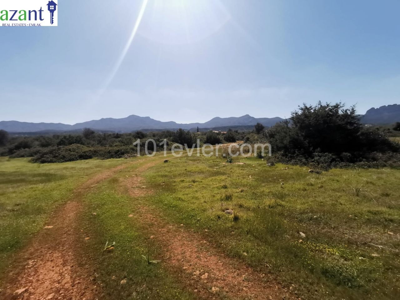 LAND WITH SEA VIEW IN ESENTEPE