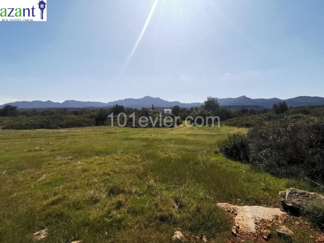 LAND WITH SEA VIEW IN ESENTEPE