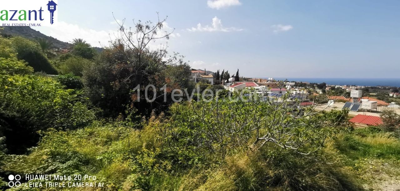 GRUNDSTÜCK MIT MEERBLICK IN KYRENIA KARSIYAKA ** 