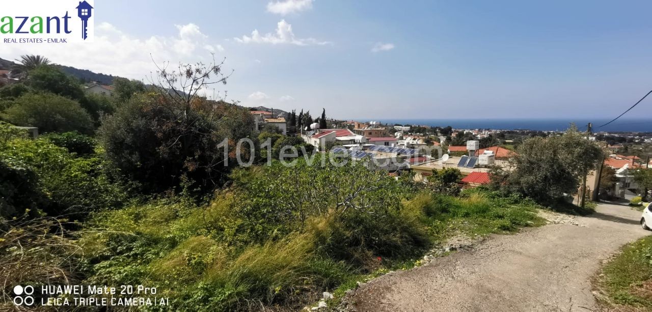 GRUNDSTÜCK MIT MEERBLICK IN KYRENIA KARSIYAKA ** 