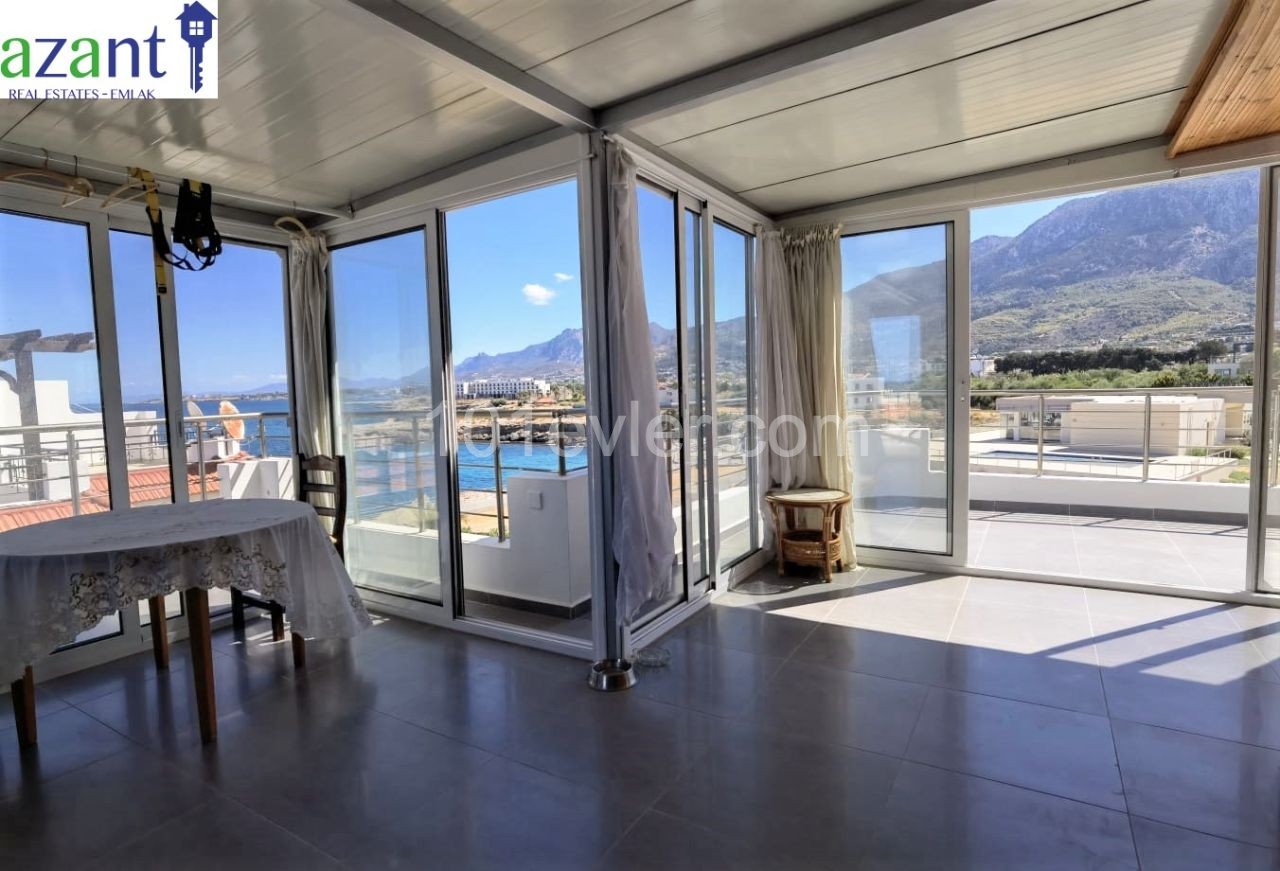 3 BEDROOMS PENTHOUSE WITH STUNNING VIEWS IN LAPTA