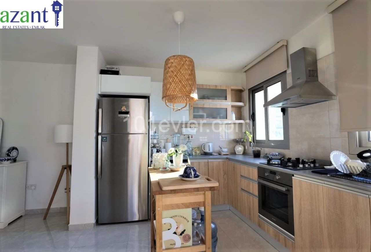 3 BEDROOM TOP FLOOR  APARTMENT IN LAPTA