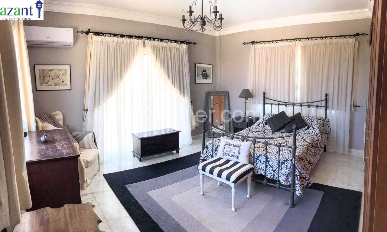 AMAZING 4 BEDROOMS VILLA WITH SWIMMING POOL IN ALSANCAK