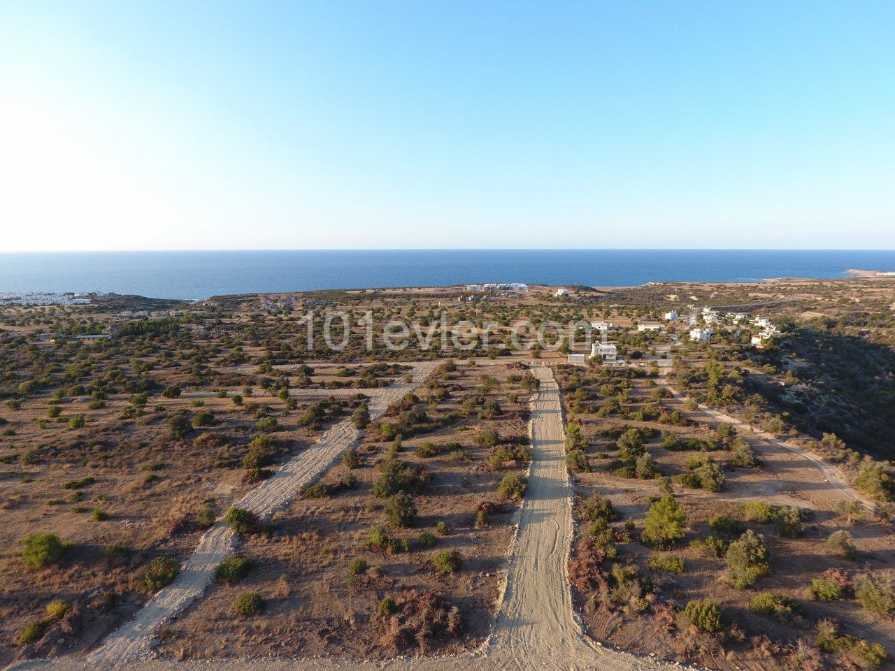 LAND WITH UNINTERRUPTED SEA VIEW