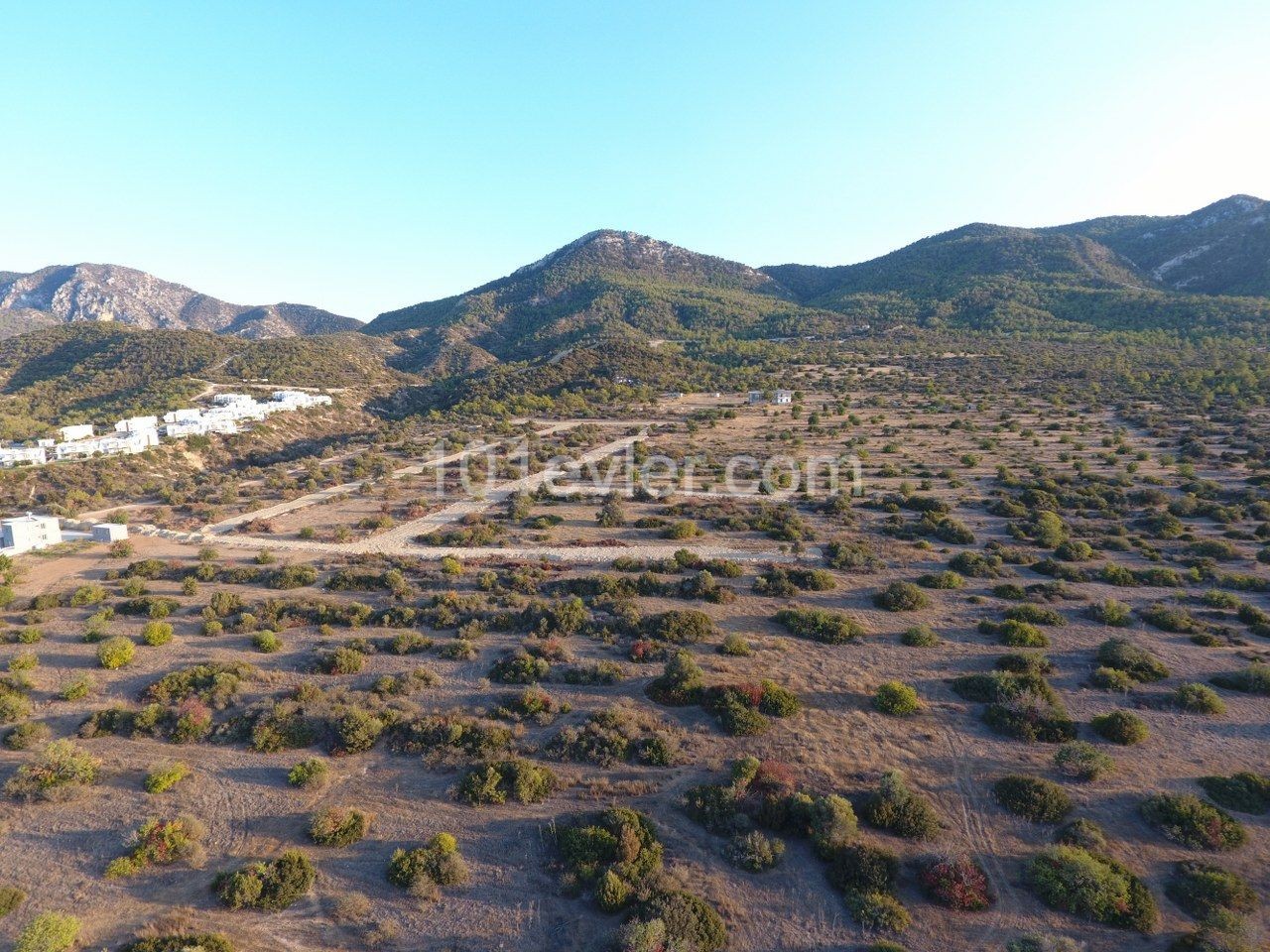 LAND WITH UNINTERRUPTED SEA VIEW