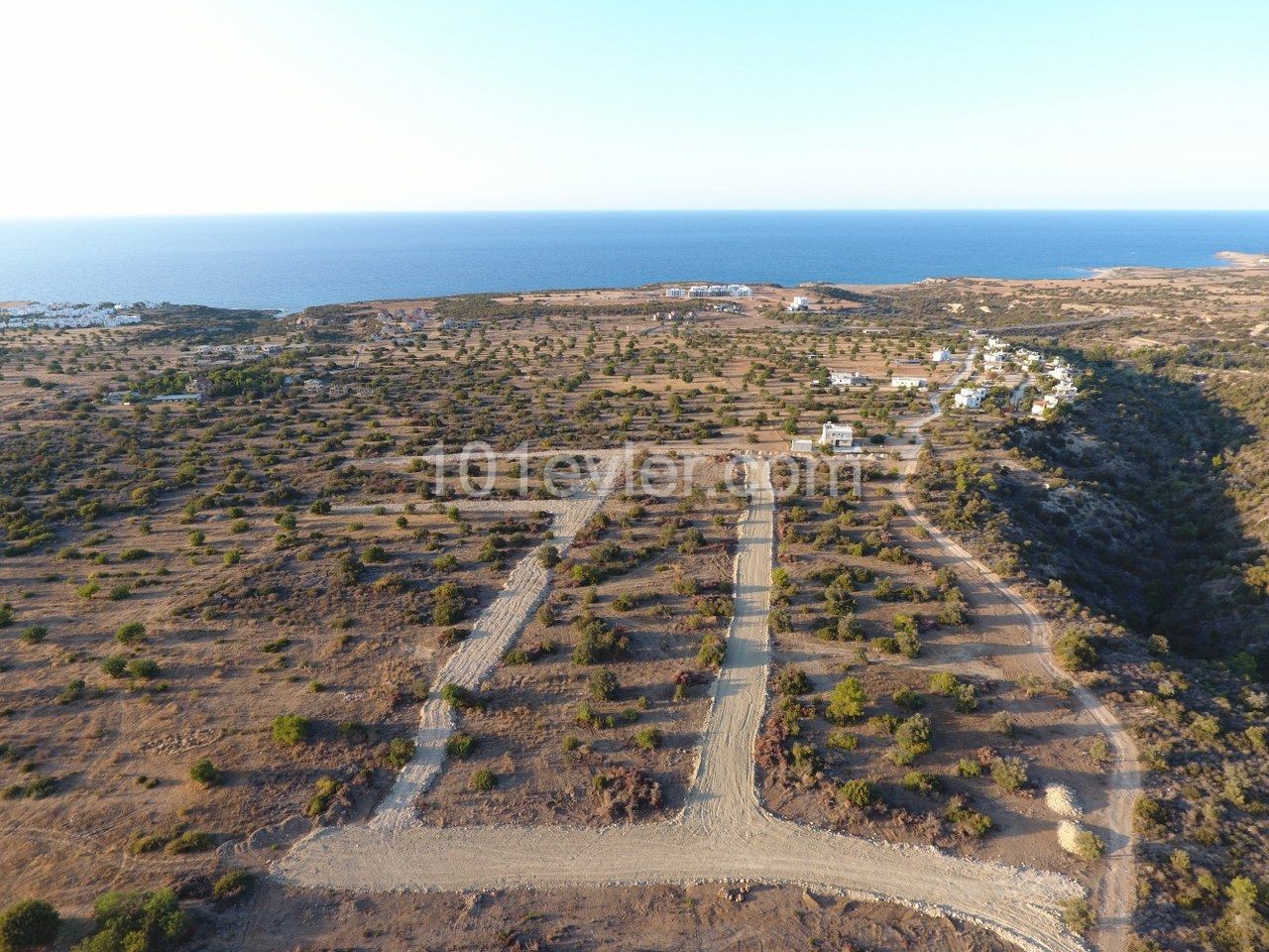 LAND WITH UNINTERRUPTED SEA VIEW