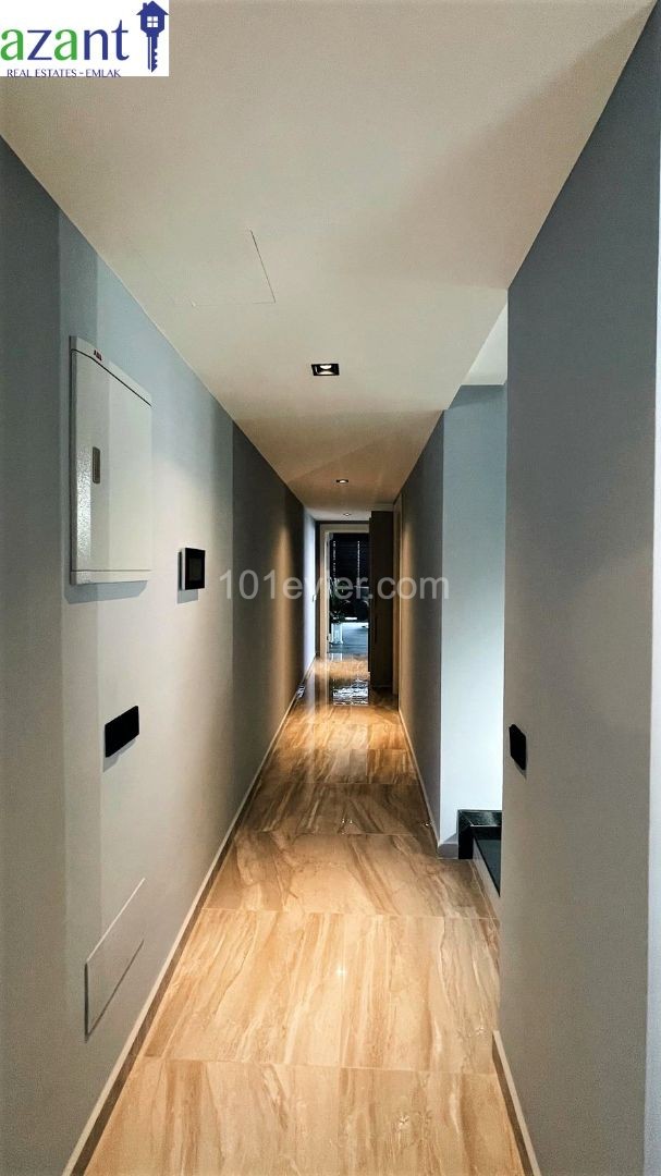 GİRNE MERKEZDE ÖZEL HAVUZLU LÜKS PENTHOUSE