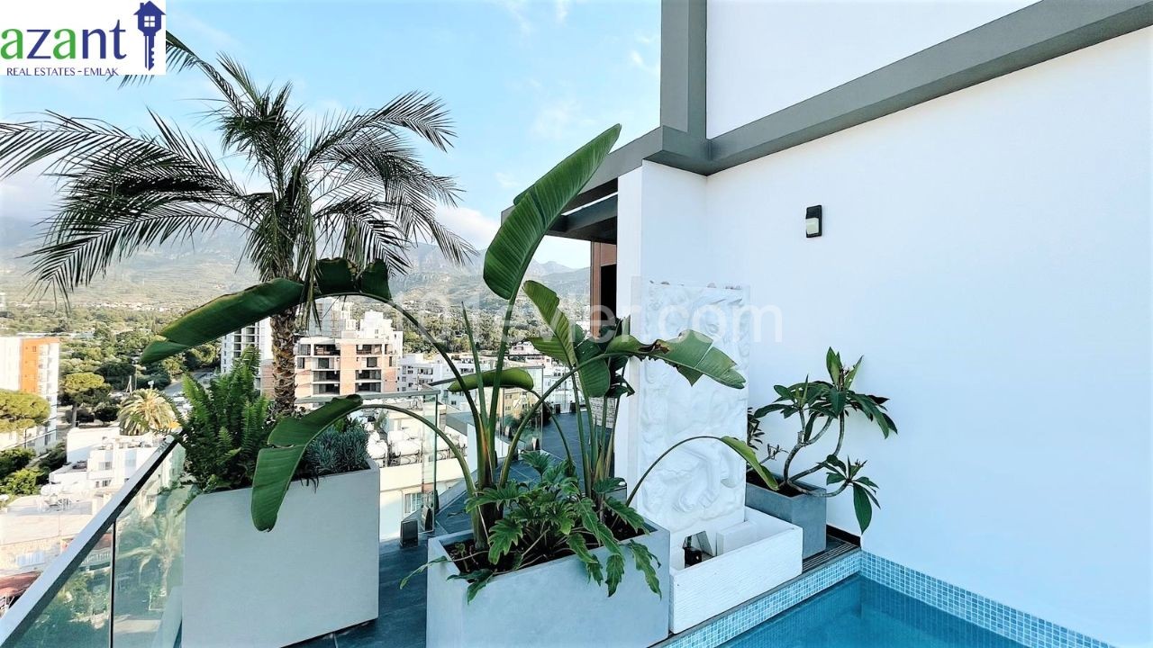 LUXURY PENTHOUSE WITH PRIVATE POOL  IN KYRENIA CENTER